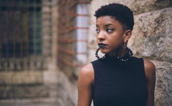 Ile kosztuje kolczyk w pępku?